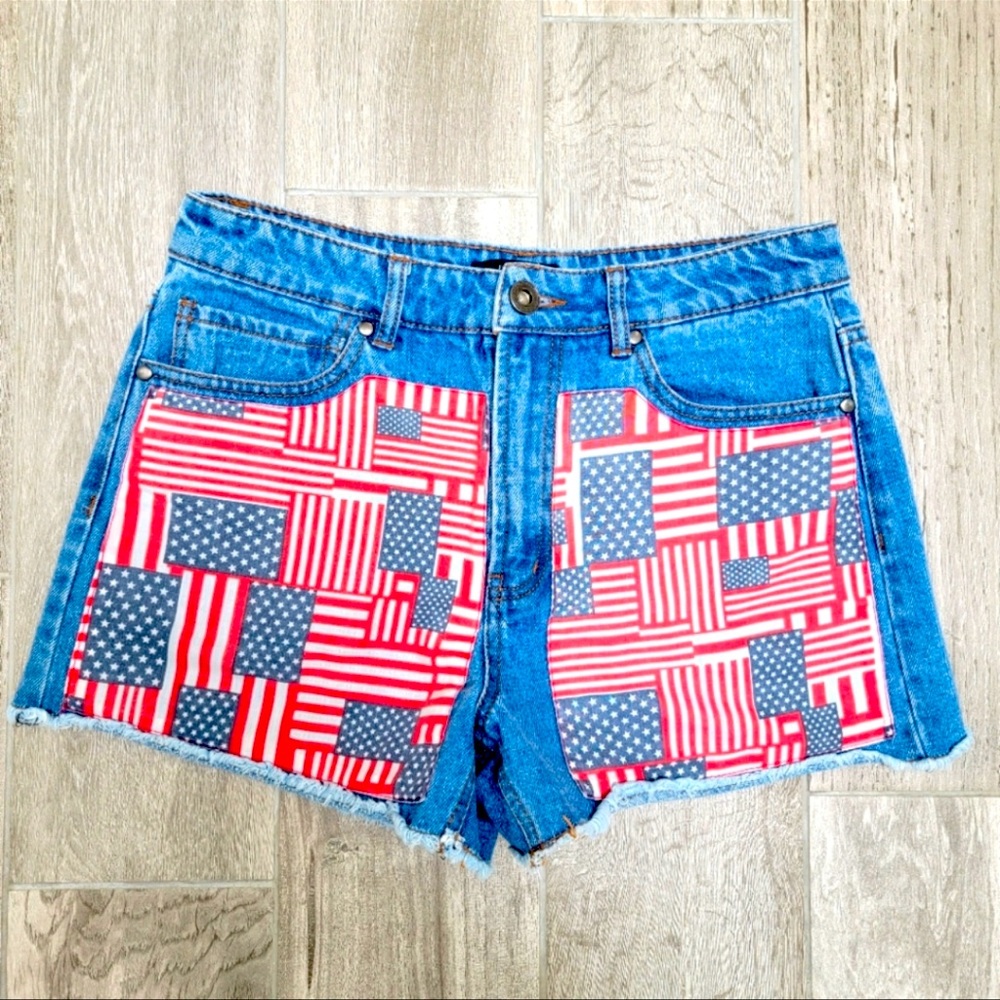 Forever 21 Denim Flag Shorts 29